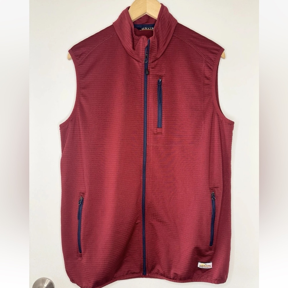 ORVIS Horseshoe Fleece Vest In Rust MEDIUM
